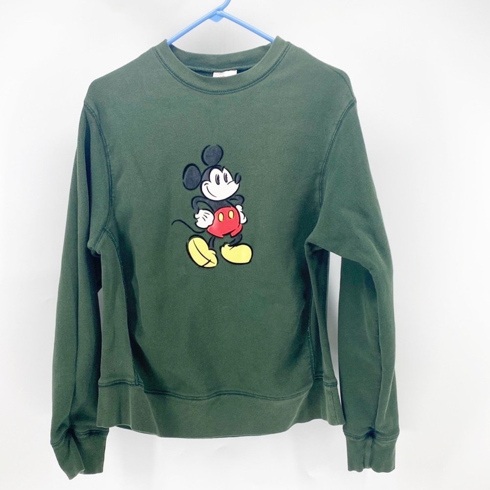 Disney Store revere weave green Mickey Mouse sweatshirt cozy